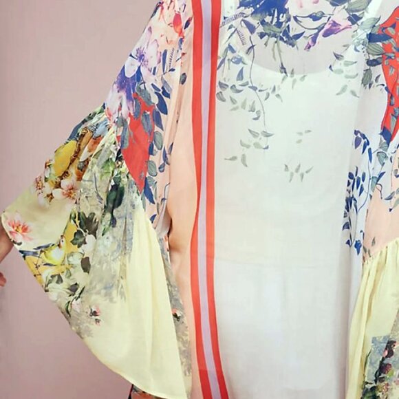 Anthropologie Floral Floreat Kimono | Excellent | Dry Cleaned - Picture 2 of 6